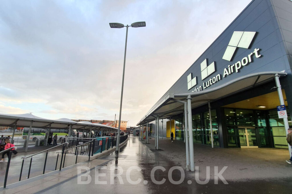 Luton Airport Minicab Service